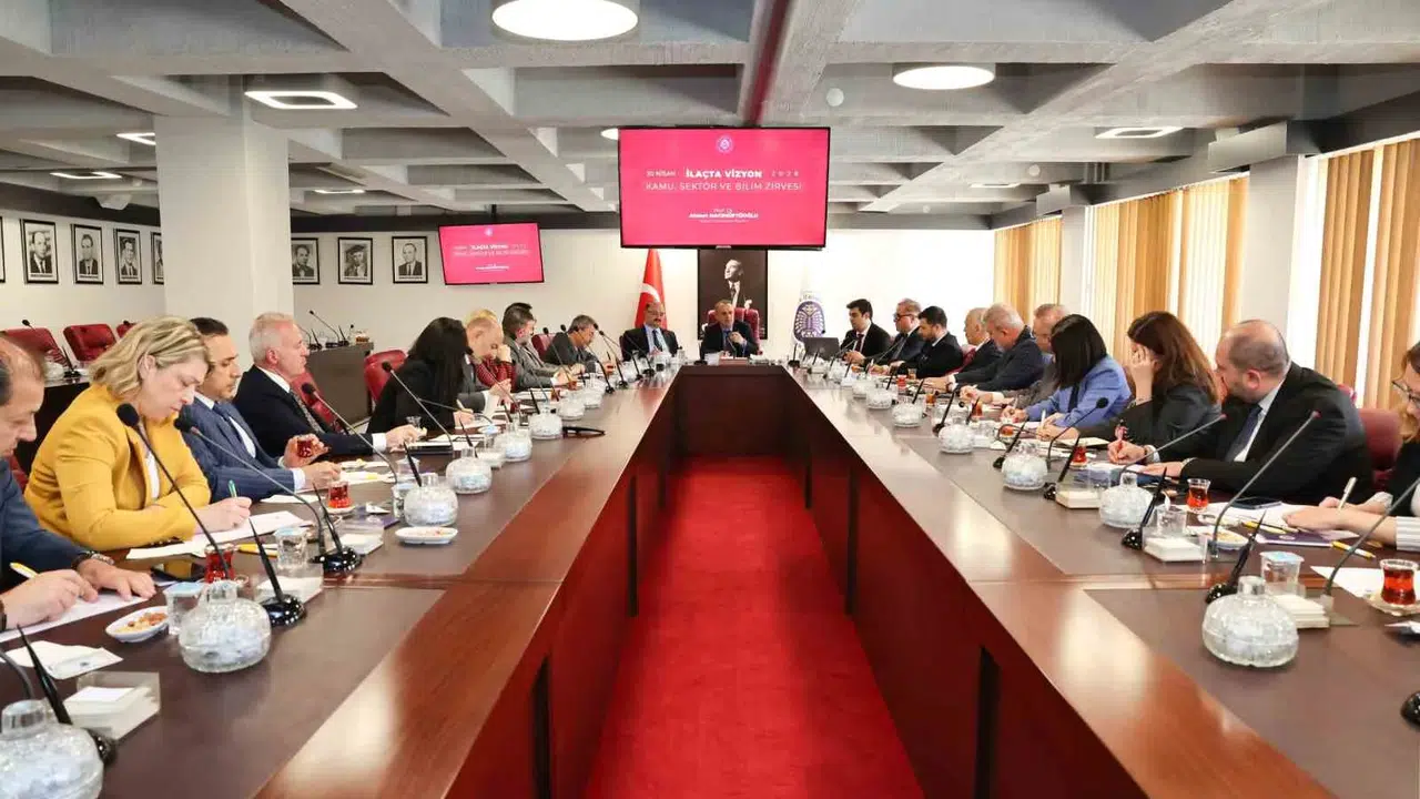 İlaç devleri Erzurum’da buluştu: Sağlıkta dışa bağımlılığı bitirecek stratejik hamle