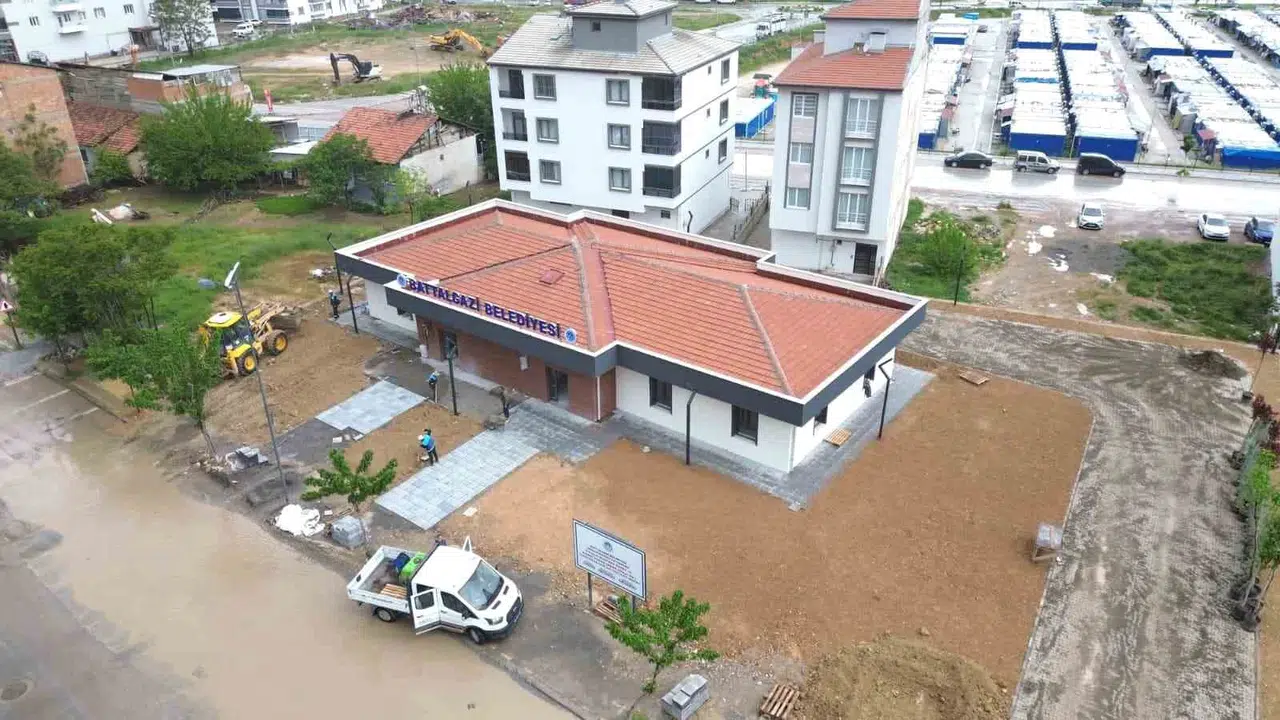 Selçuklu Mahallesi’nde beklenen gün geldi: Vatandaşın acısına ortak olacak merkezde sona doğru