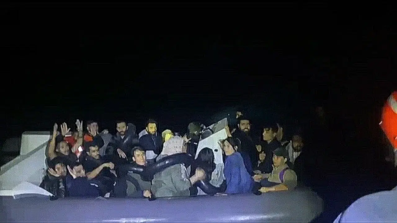 Didim açıklarında nefes kesen operasyon: 4 çocuk ölüm yolculuğundan son anda kurtarıldı