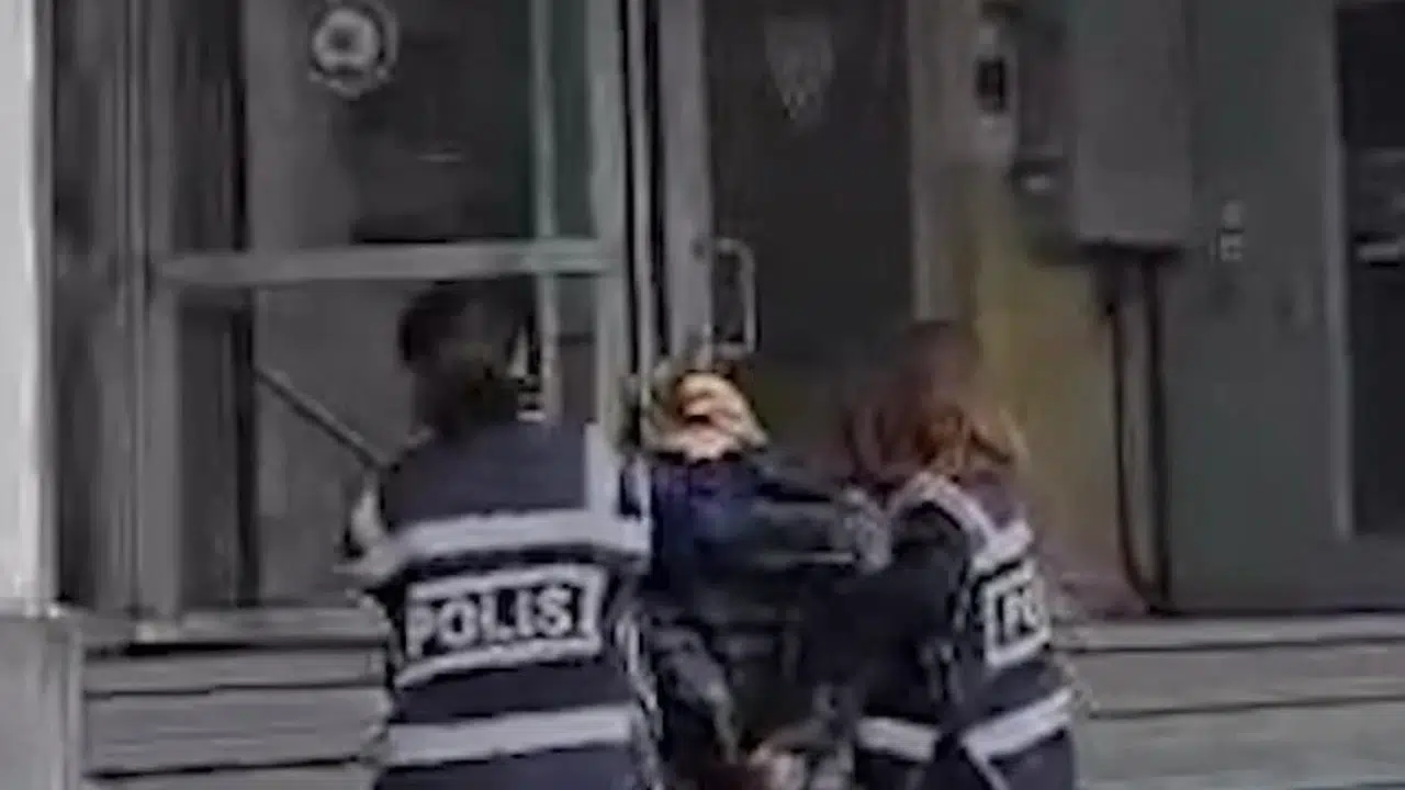 Kayseri'de hırsızlara geçit yok: Yıllardır aranan 3 kadın kıskıvrak yakalandı