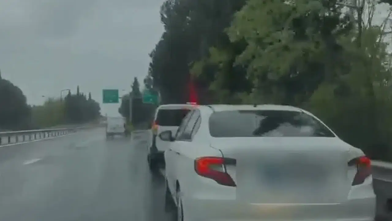İstanbul'dan Yozgat'a uzanan silah sevkiyatına geçit yok: 44 tabanca ile yakalandılar