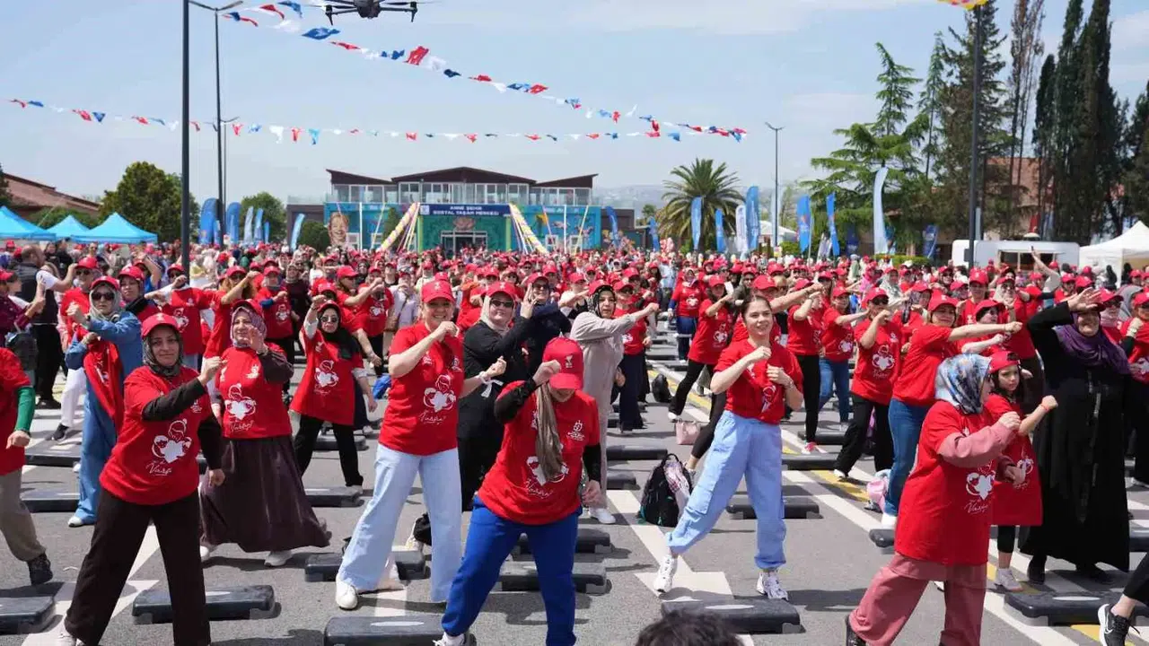 Kocaeli’de kadınlara  zaman  hediyesi: 13. merkez kapılarını açtı