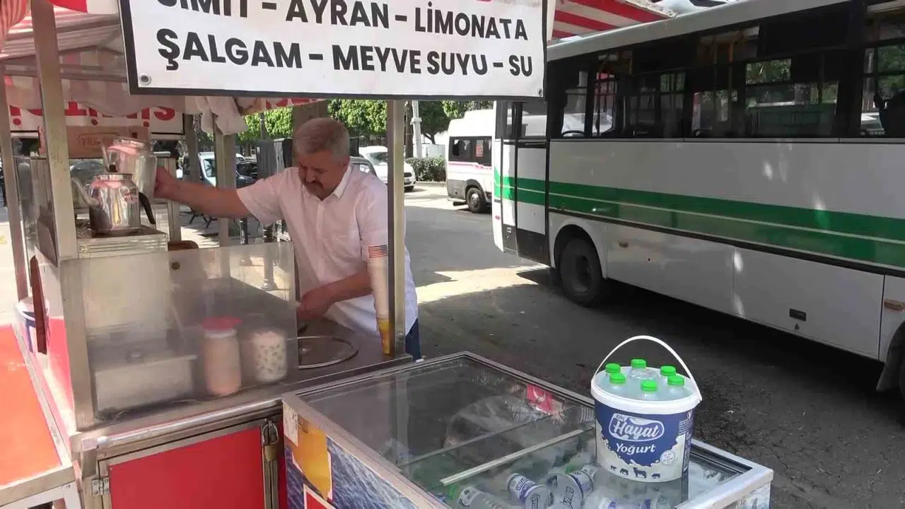 Bayram tatili onlara uğramadı: 1 Mayıs’ta tezgahın başında ekmek mücadelesi