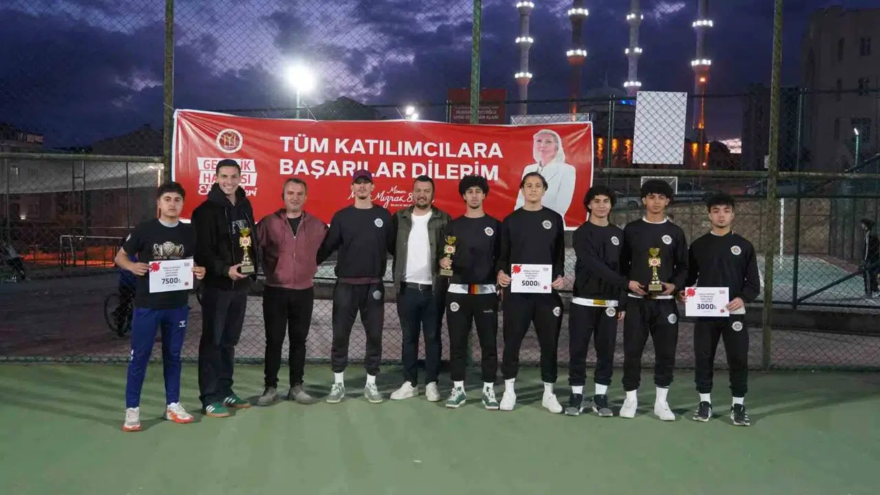 Gençlerin sporla buluştuğu hafta ödüllerle taçlandı: Bilecik’te kazananlar belli oldu