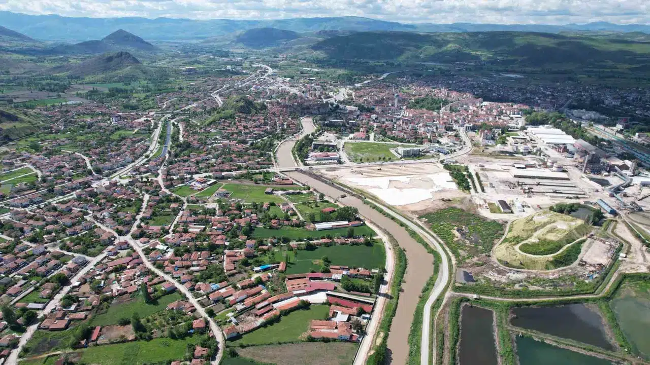 Tokat’ta alarm zilleri çalıyor: Baraj kapakları açılabilir, 22 yerleşim yerinde tahliye süreci başladı