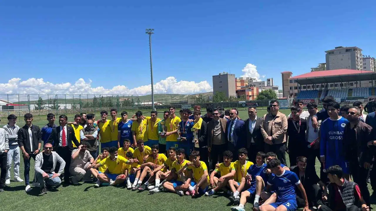 Kurtalan’da nefes kesen final: Penaltı dramıyla gelen şampiyonluk