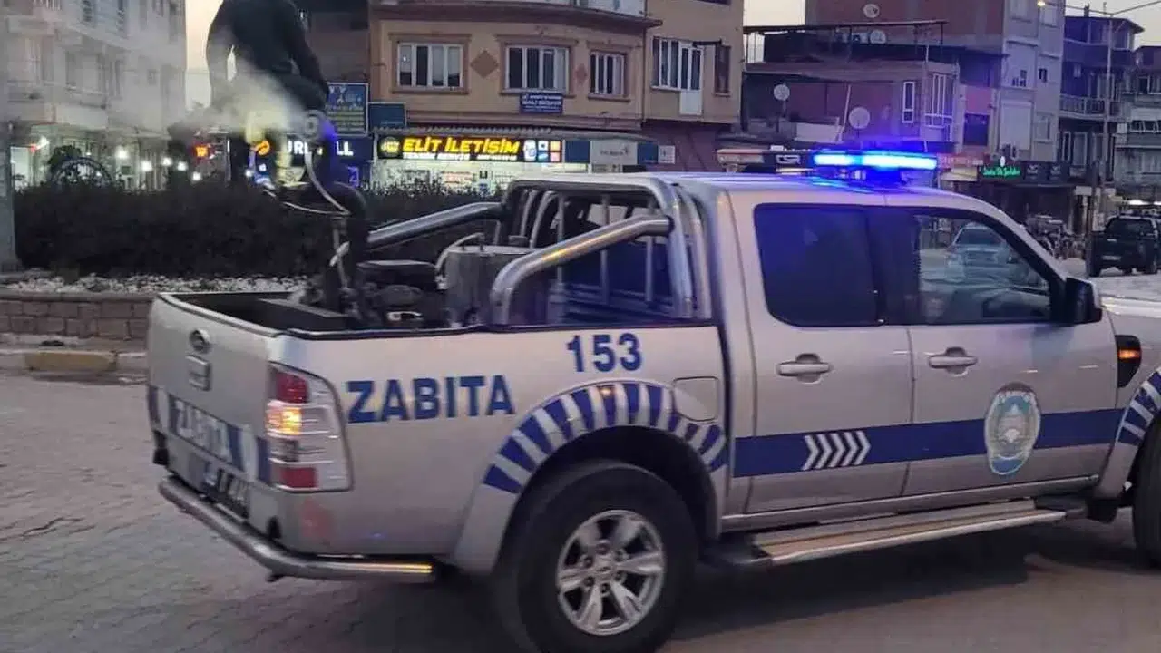 Yenipazar’da yaz mesaisi erken başladı: Başkan Ercan’dan haşereyle mücadele talimatı