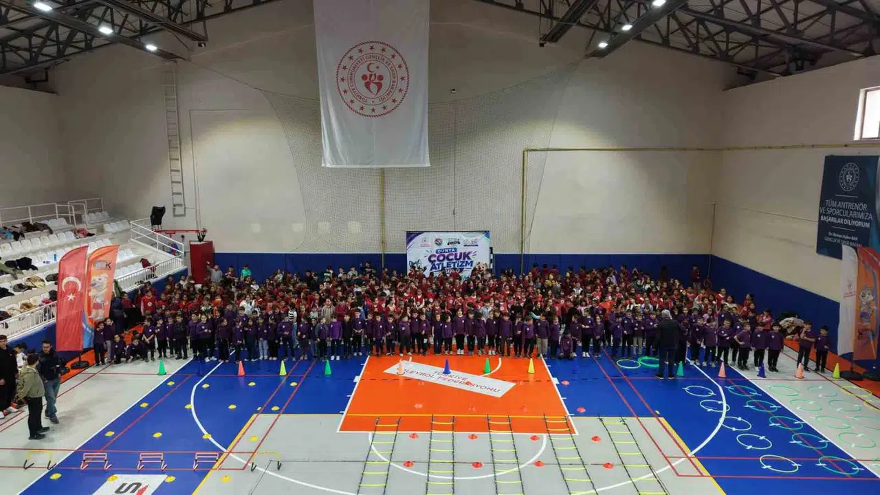 Karaman’da dev organizasyon: 1500 çocuk sporla buluştu