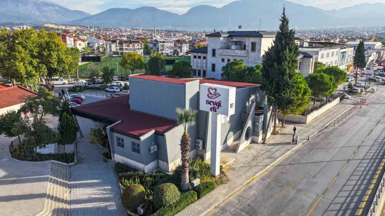 Denizli’de gönül köprüleri kuruluyor: 12 bin kişinin yüzü güldü