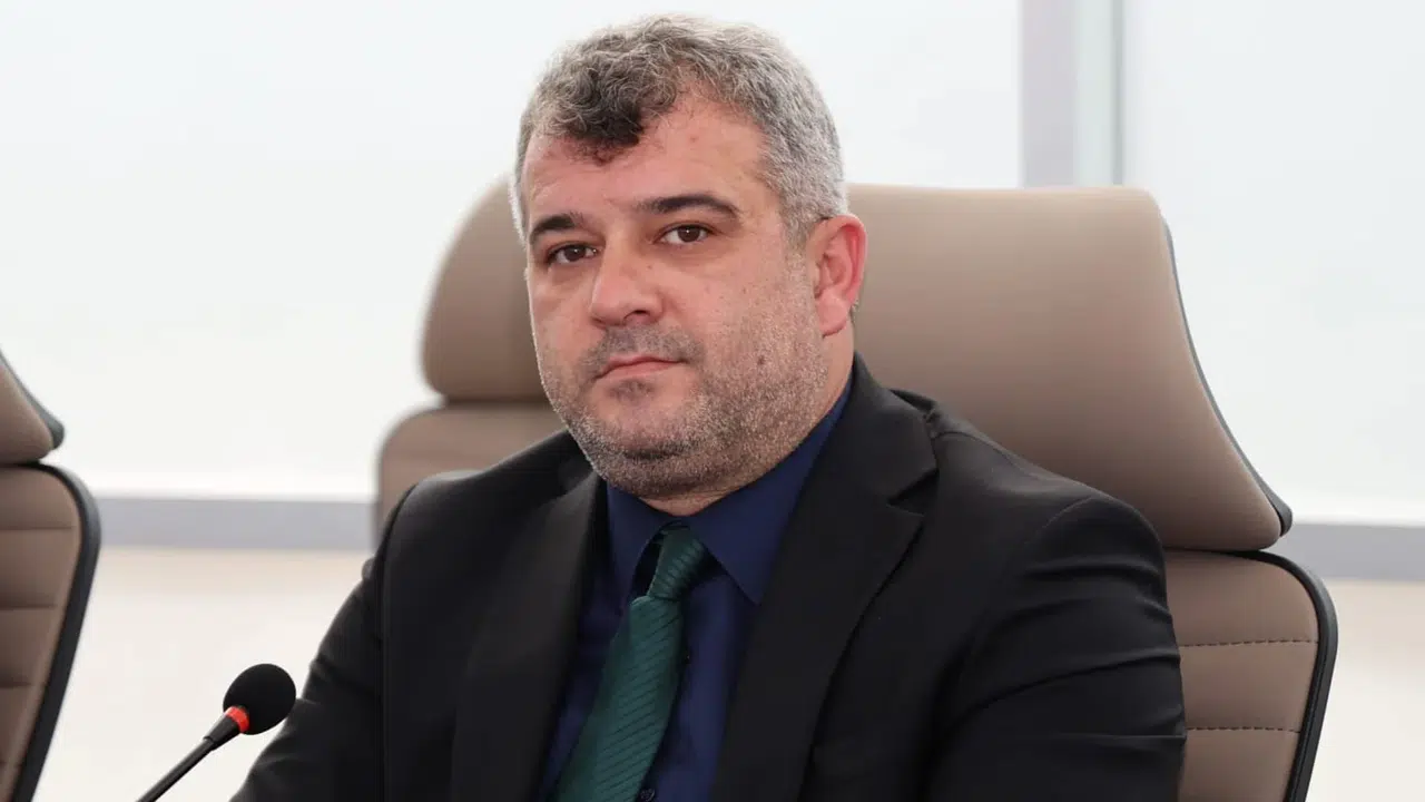 Yenice’de hastane arazisi krizi sona erdi: Başkan Karakaş müjdeyi verdi