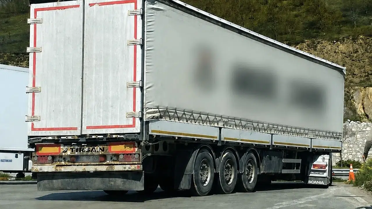 Direksiyonda başkasının kimliğiyle yakalandı: Trafikteki büyük hileye ağır fatura