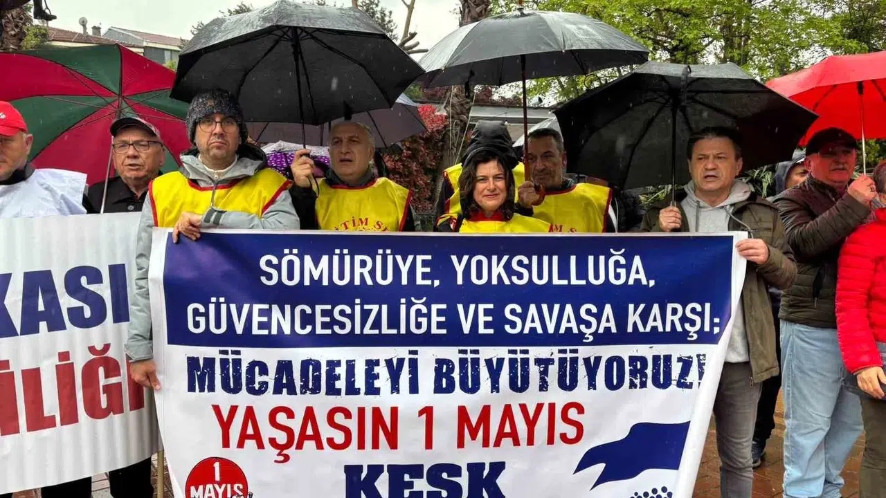 Çaycuma’da meydanlar emekçinin sesiyle yankılandı: 1 Mayıs coşkusu birlik mesajlarıyla taçlandı