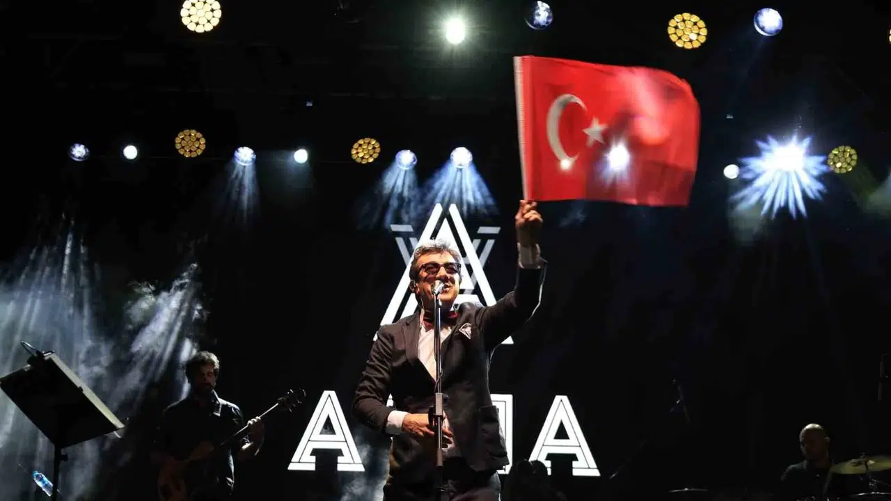 Çekmeköy’de bayram rüzgarı: Gençler 19 Mayıs coşkusunu zirveye taşıdı