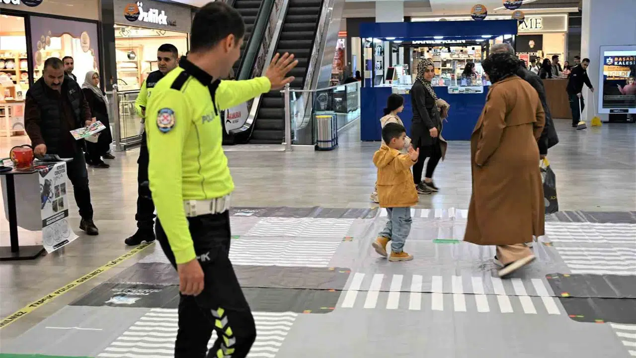 Batman sokaklarında trafik seferberliği: Bir kural bir ömür dediler