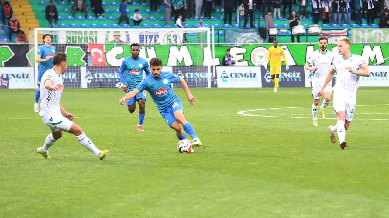 Rize’de nefes kesen ilk yarı: Gol düellosu erken başladı