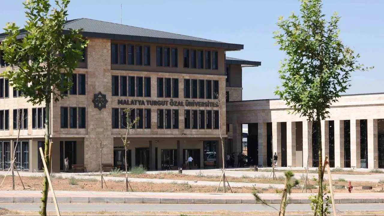 Malatya’nın bilim üssü 8 yaşında: Genç üniversite hedeflerini büyüttü