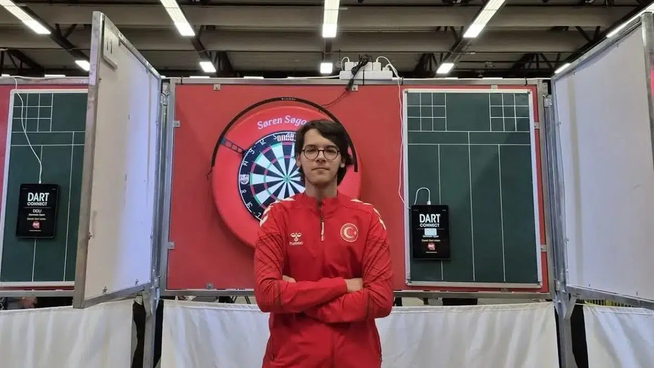 Danimarka’da Yıldırım rüzgarı: Milli sporcu kürsüye ambargo koydu