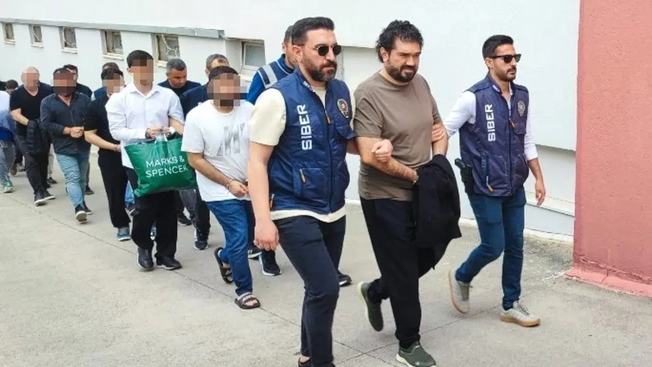Kilitli ekranın ardındaki sır çözüldü: 135 kişilik yasa dışı bahis ağı çökertildi