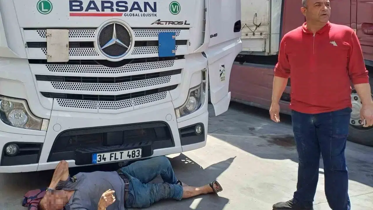 Kapıkule’de korkutan kaza: Marketten çıkan yayaya tır çarptı