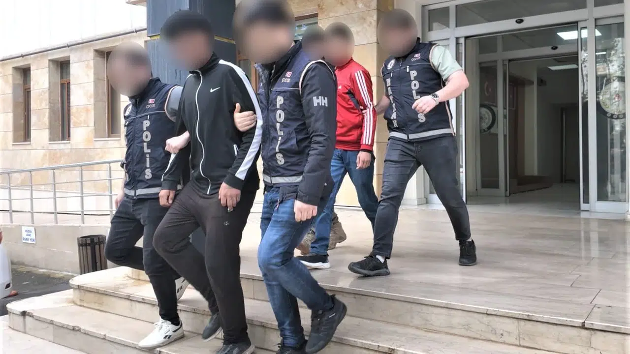 Batman’da inşaat hırsızlarına geçit yok: Polisten kaçamadılar