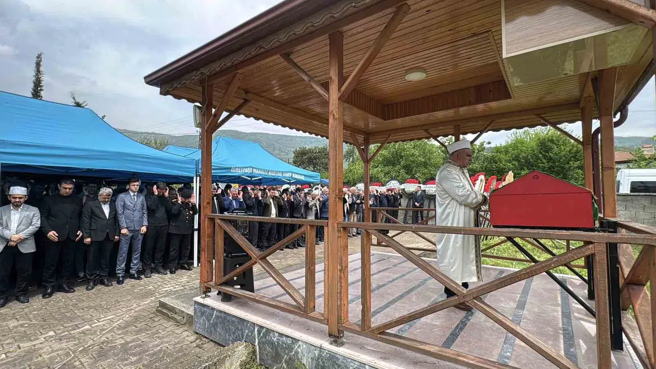 Jandarma Genel Komutanı Orgeneral Ali Çardakcı’yı sarsan kayıp: Rahime Cebecik dualarla uğurlandı