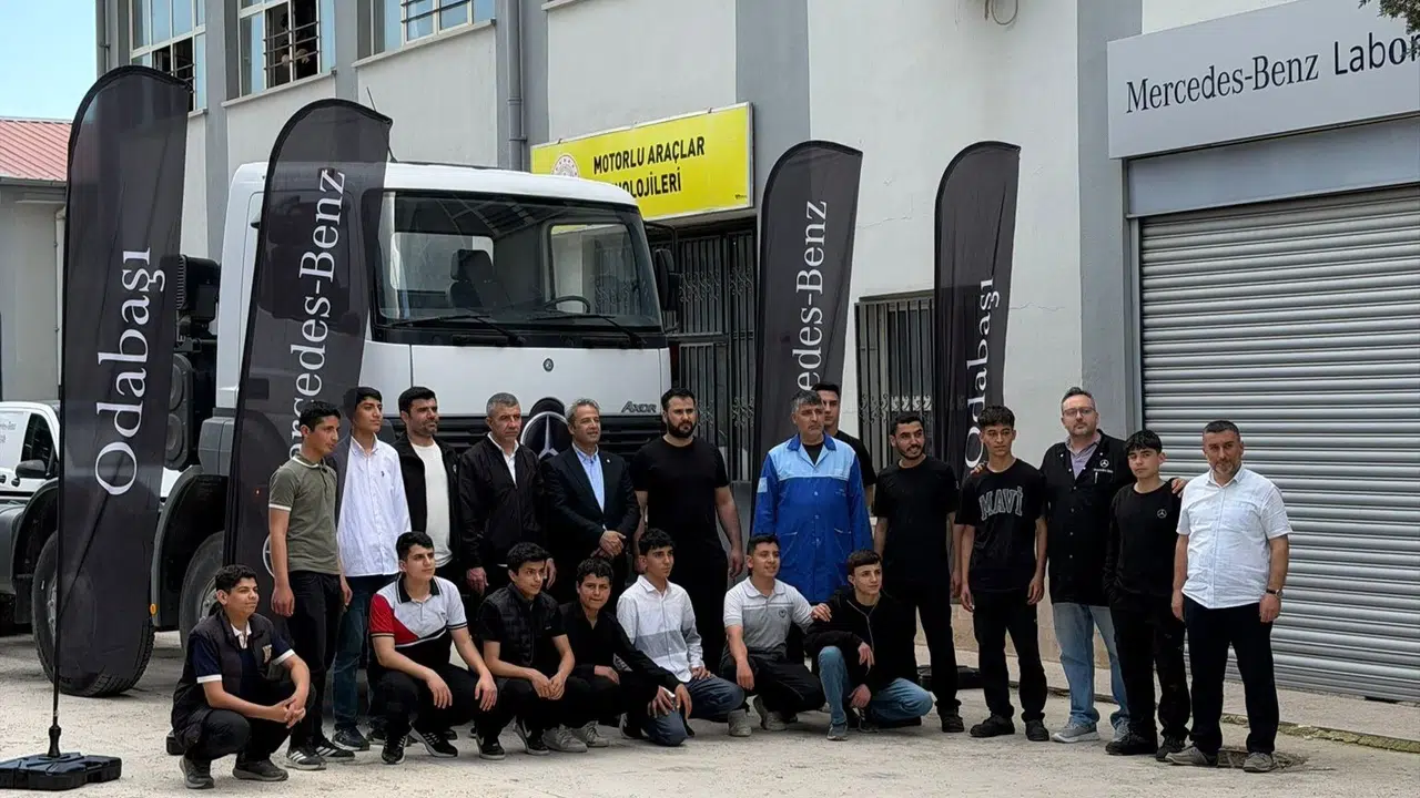 Geleceğin teknisyenleri Mercedes-Benz çatısı altında yetişiyor: 30 şehirde 34 laboratuvar kuruldu