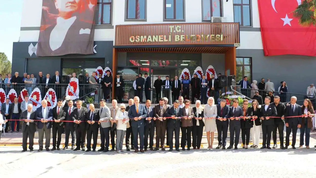 Osmaneli’de asırlık gurur: İlçe oluşunun 100’üncü yılı dev bir törenle taçlandı