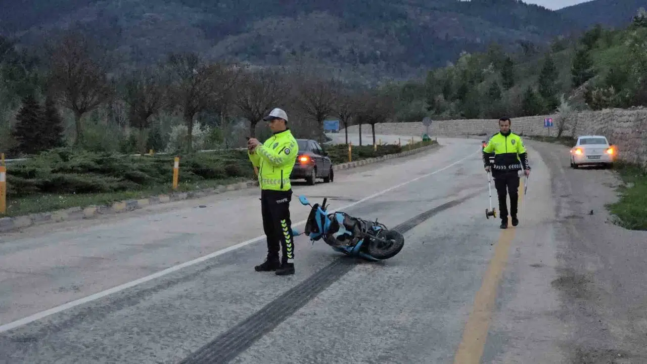 Safranbolu yolunda acı haber: Kavşaktaki kazada motosiklet sürücüsü hayatını kaybetti