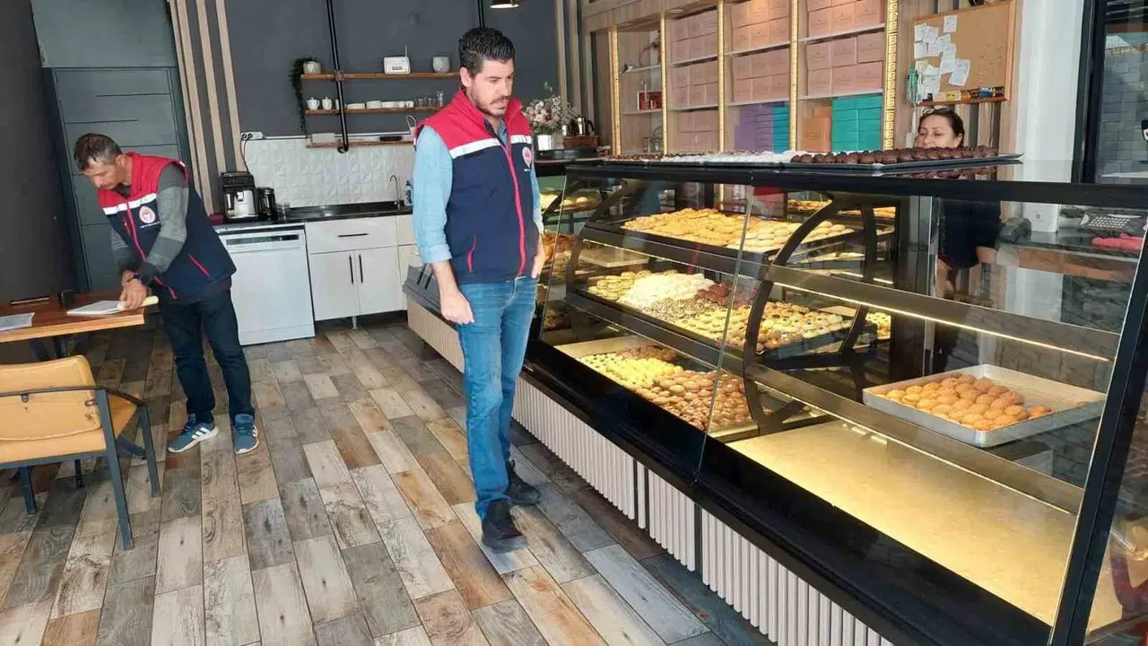 Didim’de tatilciler için geri sayım başladı: Mutfaklarda hijyen alarmı verildi