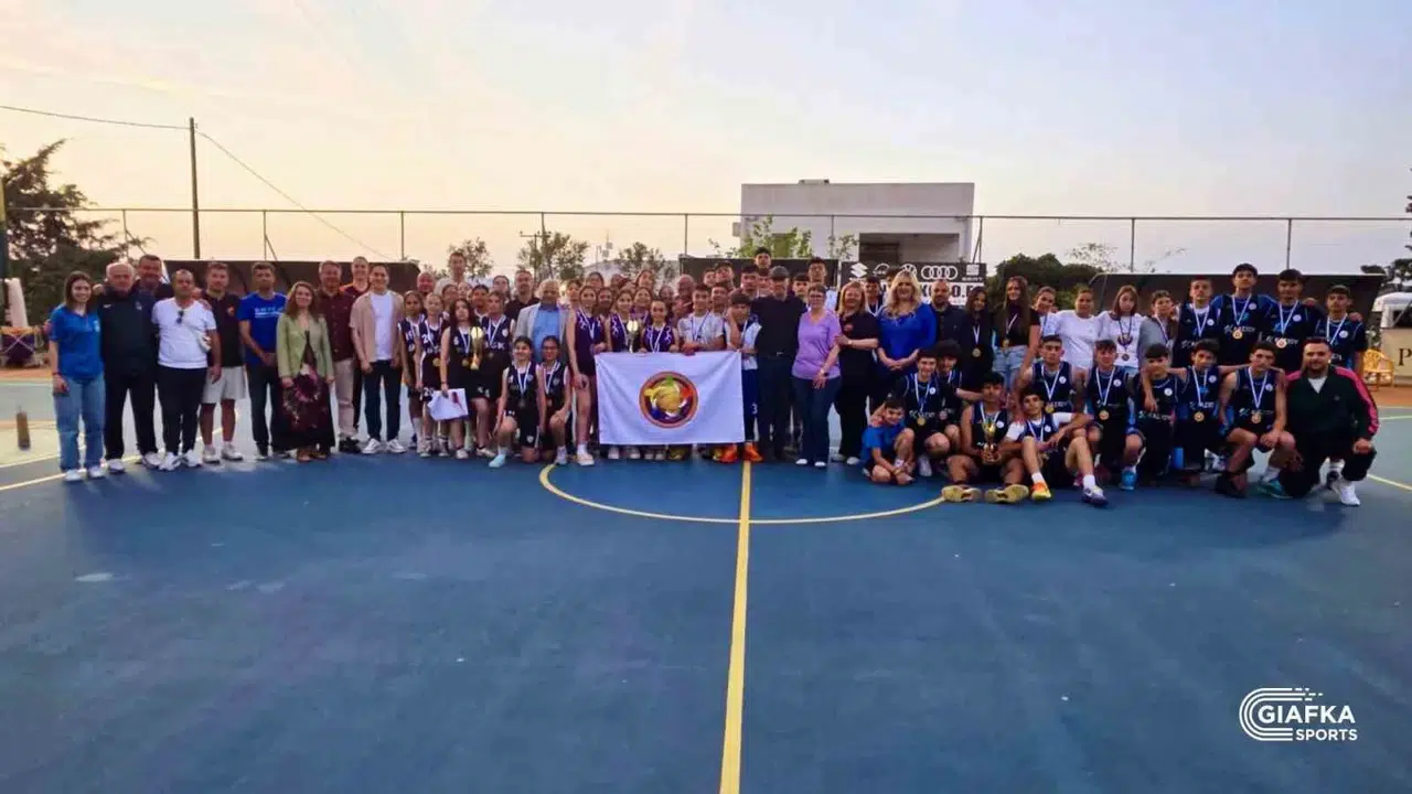 Potada Ege rüzgarı: Denizli'nin genç yıldızları Yunanistan'dan kupayla döndü