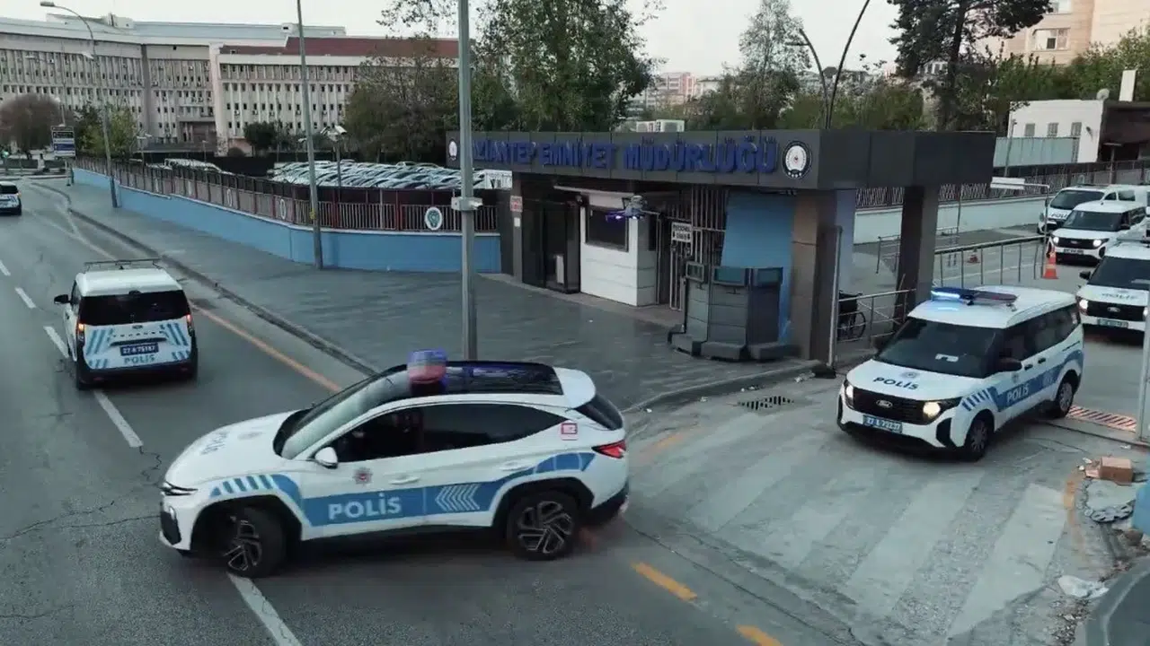 Dijital para trafiğiyle devasa vurgun: 6 ilde eş zamanlı bahis operasyonu