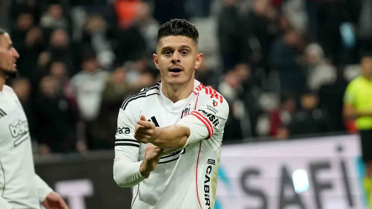 Beşiktaş'a Milot Rashica şoku: Yıldız oyuncudan kötü haber geldi