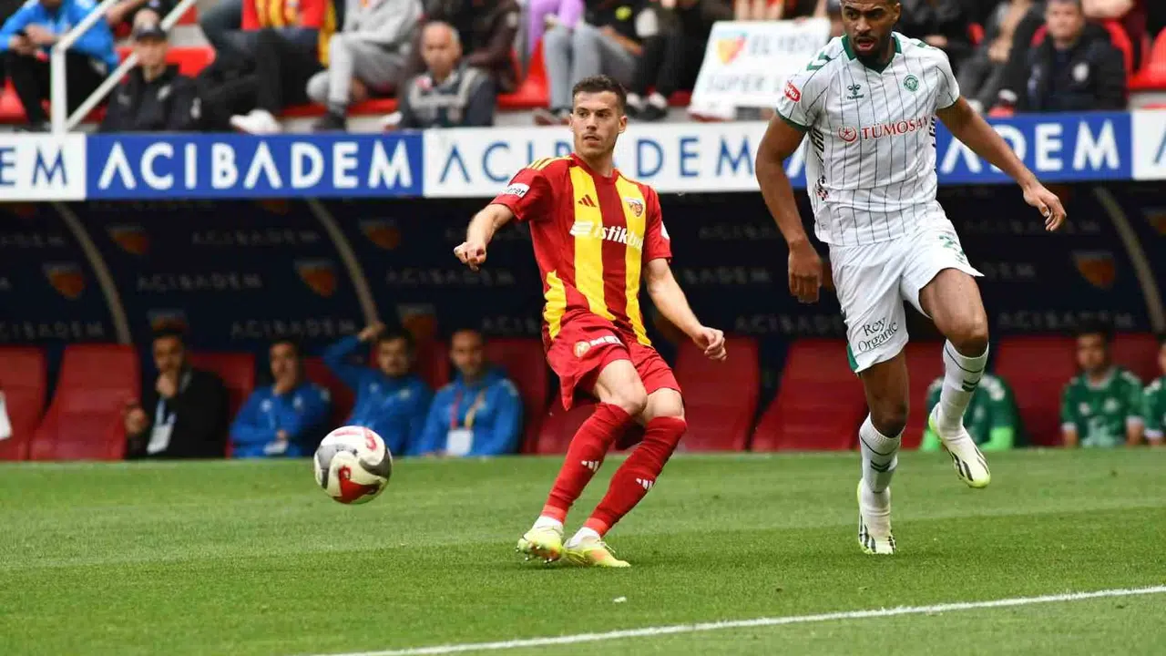 Kayserispor sezonu galibiyetle noktaladı: Konyaspor karşısında geri dönüş zaferi