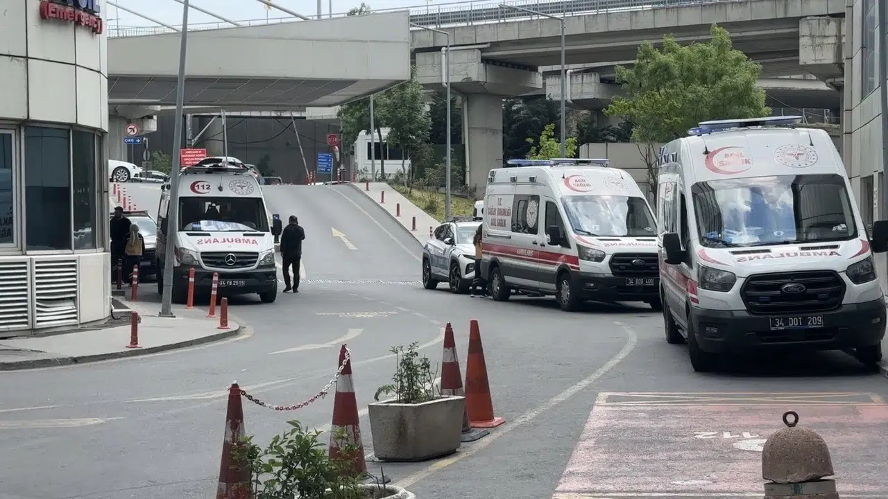 Hastanede şüpheli ölüm: Bıçaklı saldırıdan kurtuldu, 10. kattan düşerek can verdi