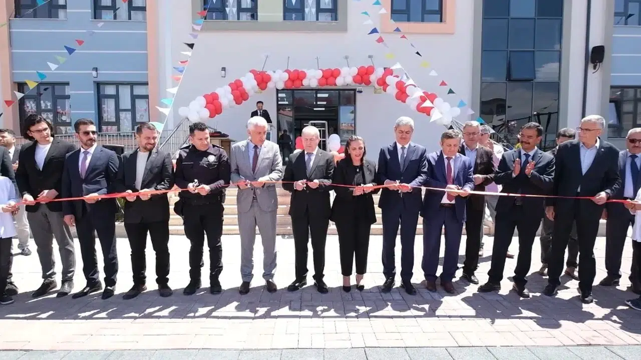 Kahraman teğmenin hatırası Konya’da eğitimle büyüyecek: Okulda anlamlı dönüşüm