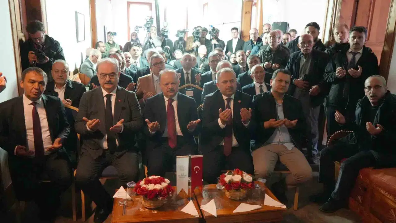 Anadolu’nun manevi mimarı Kastamonu’da anıldı: Şifa bu topraklarda