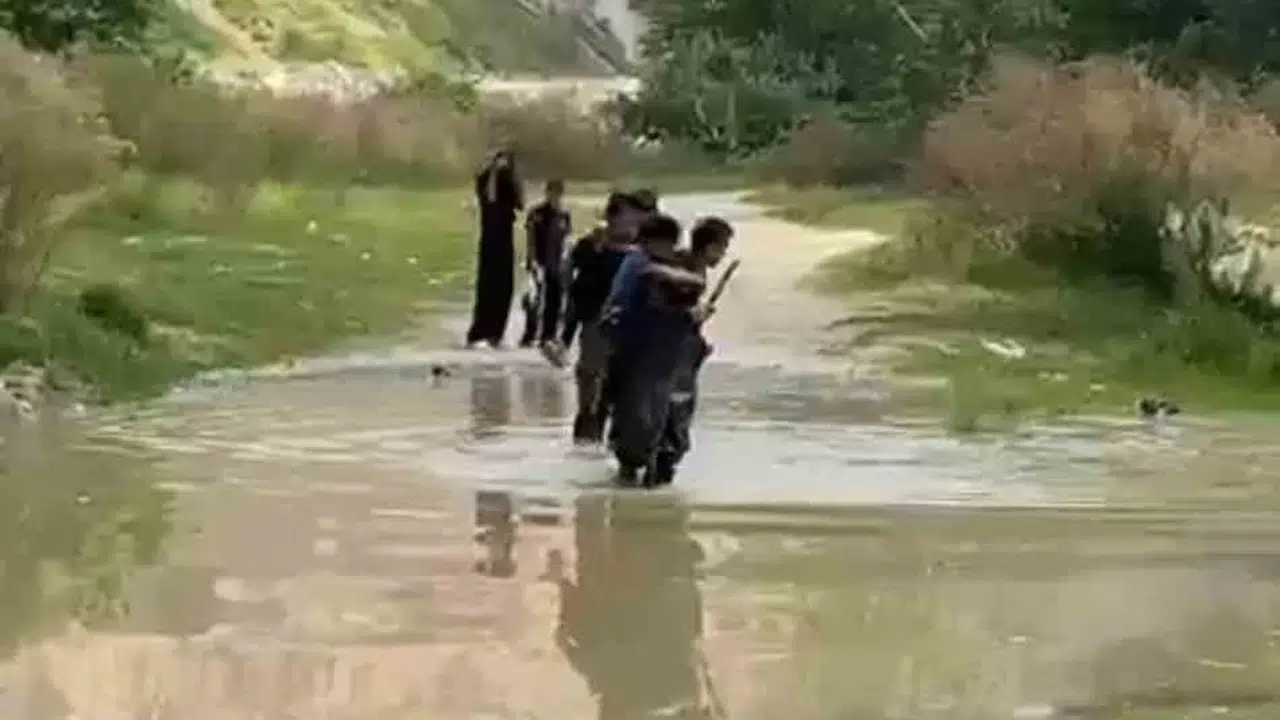 Oyun oynarken dere yatağında mahsur kaldılar: 5 çocuğun imdadına ekipler yetişti