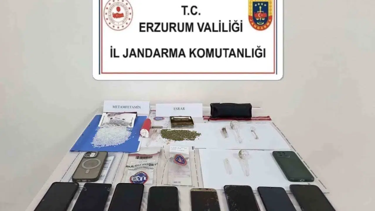 Zehir tacirlerine şafak operasyonu: İki ilde birden düğmeye basıldı