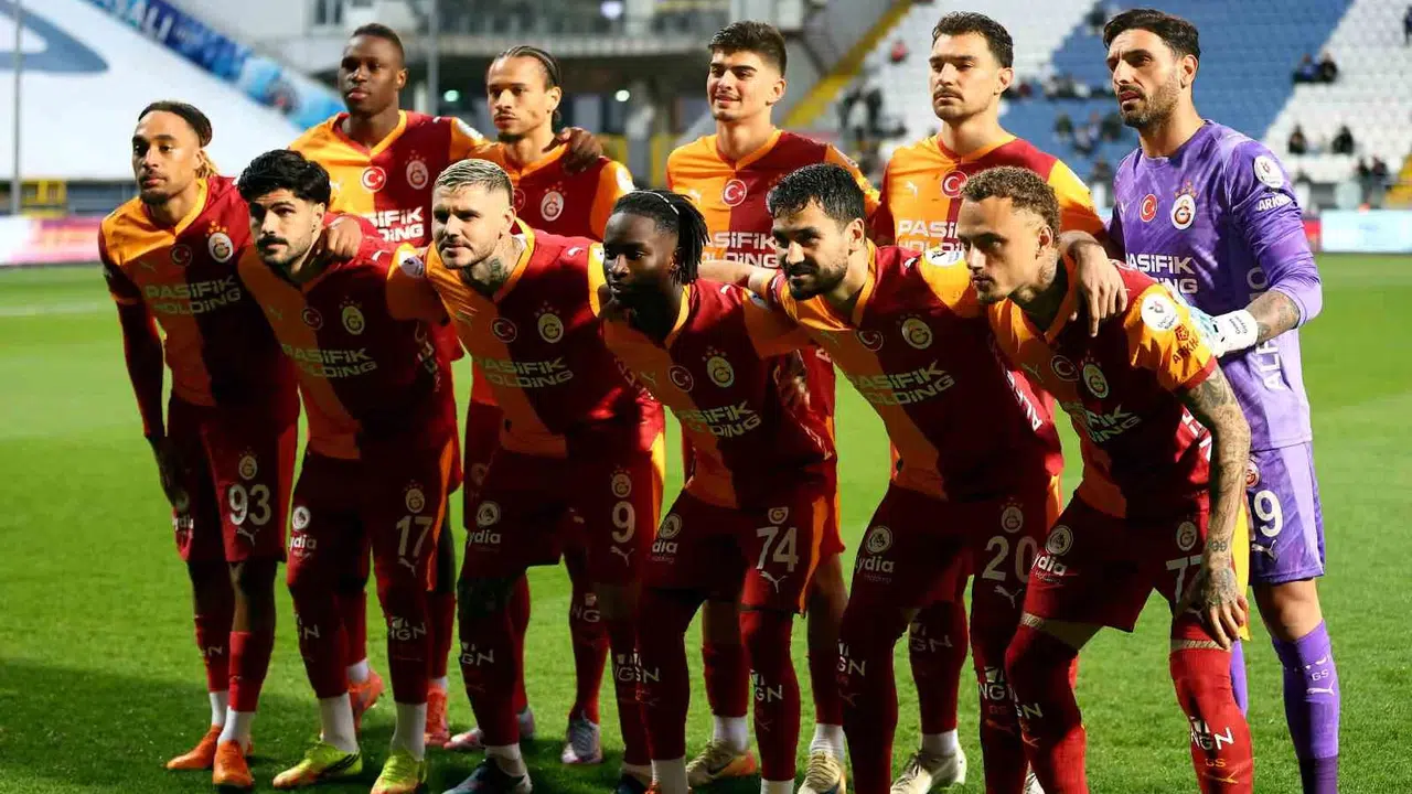 Şampiyonun rotasyonu dikkat çekti: Okan Buruk Kasımpaşa karşısında gençlere güvendi