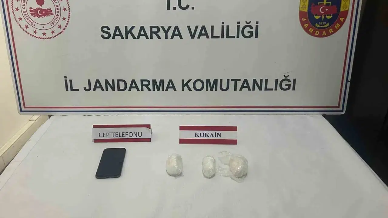 Sakarya’da zehir tacirlerine ağır darbe: Milyonluk operasyonda 4 tutuklama
