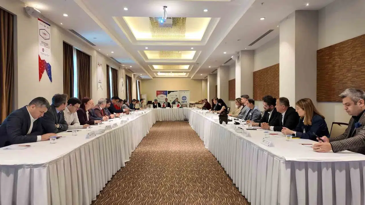 Afyonkarahisar’da dev buluşma: Bölgesel kalkınma için rotayı Avrupa fonlarına çevirdiler