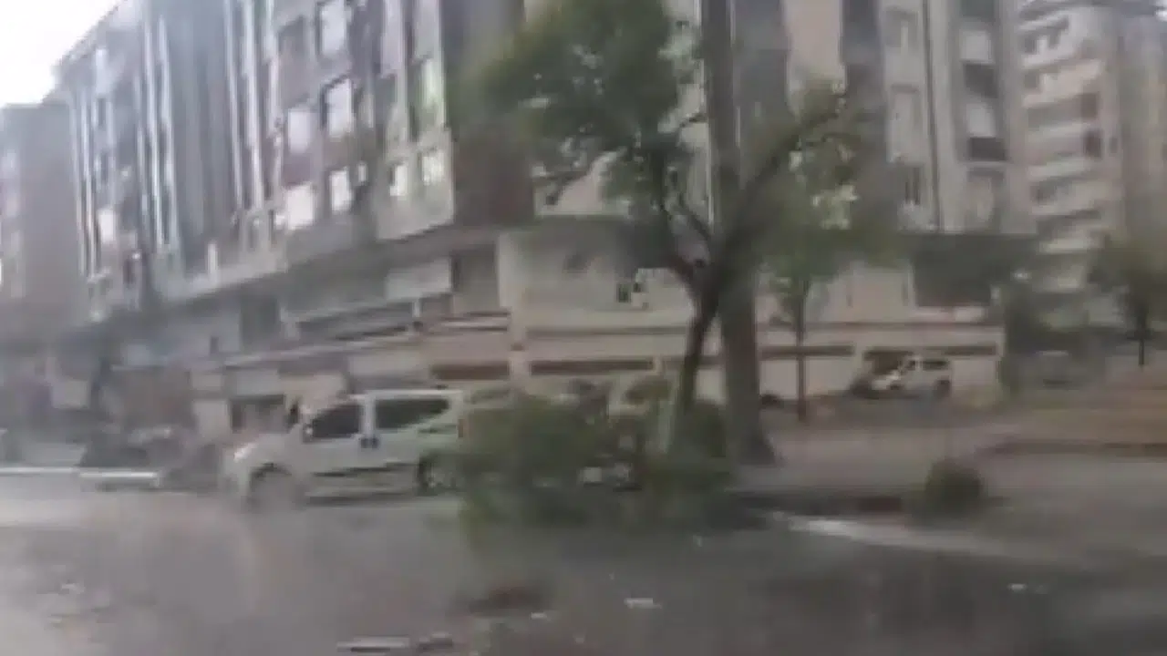 Gaziantep’te dehşet anları: Süper hücre şehri savaş alanına çevirdi