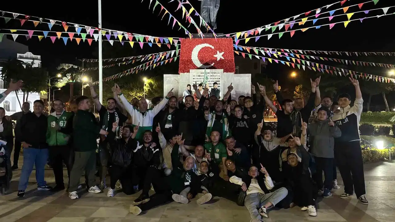 Muğla’da şampiyonluk provası: Deplasman yasağı vız geldi, Menteşe bayram yerine döndü