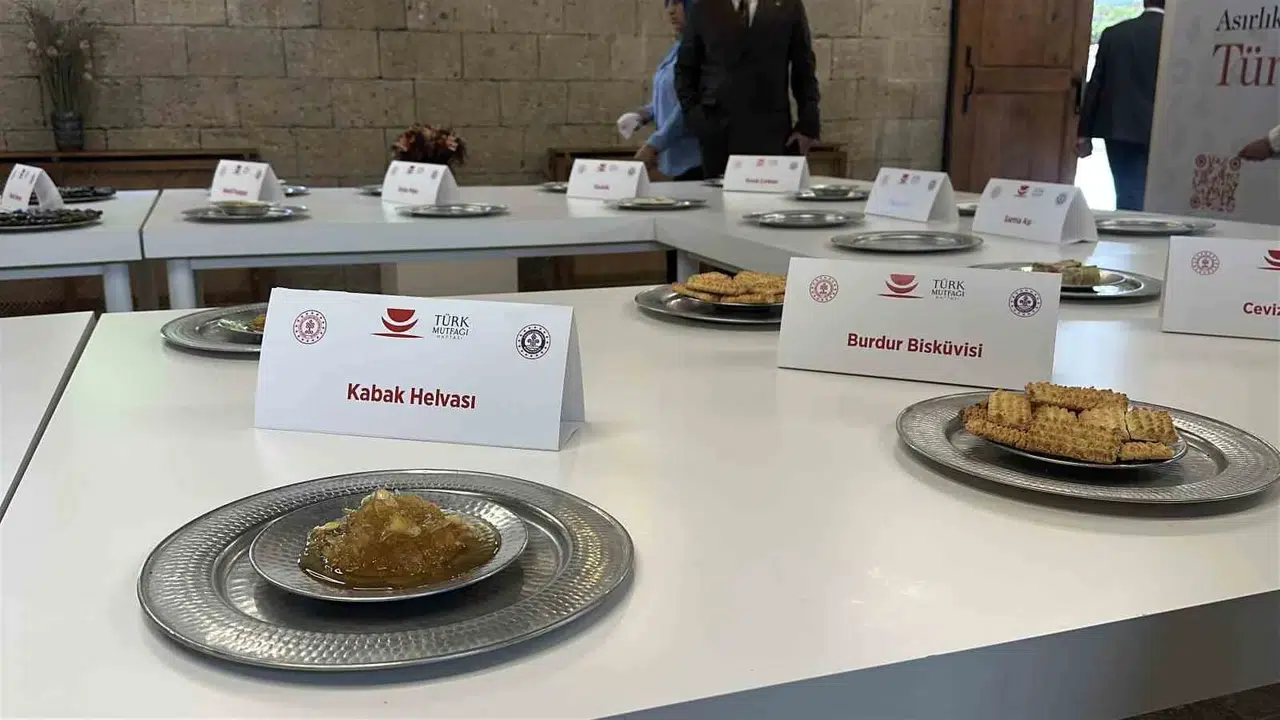 Burdur sofralarının gizli hazineleri gün yüzüne çıktı: Gastronomi mirası dünyaya tanıtılıyor