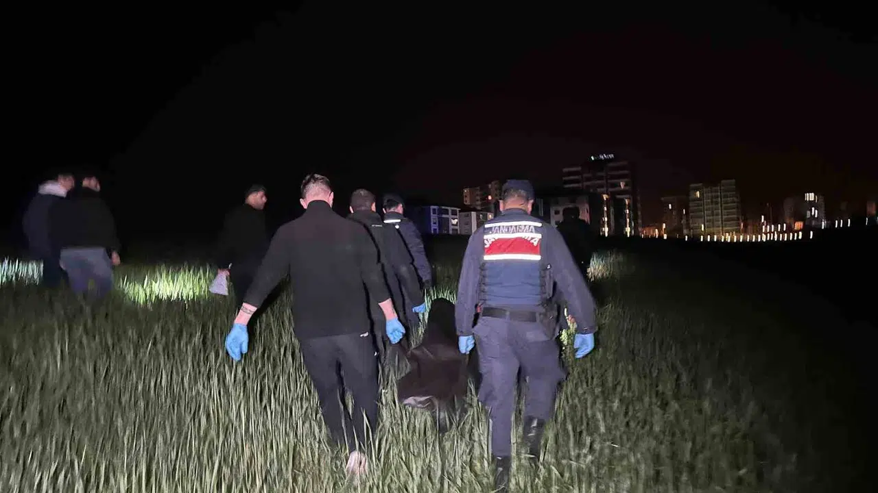 Uşak’ta sabah saatlerinde korkunç manzara: Tarlada cansız beden bulundu