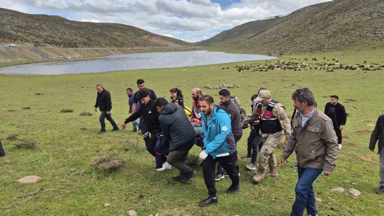 Zirvede mahsur kalmıştı: Ekipler saniyelerle yarışıp hayatını kurtardı