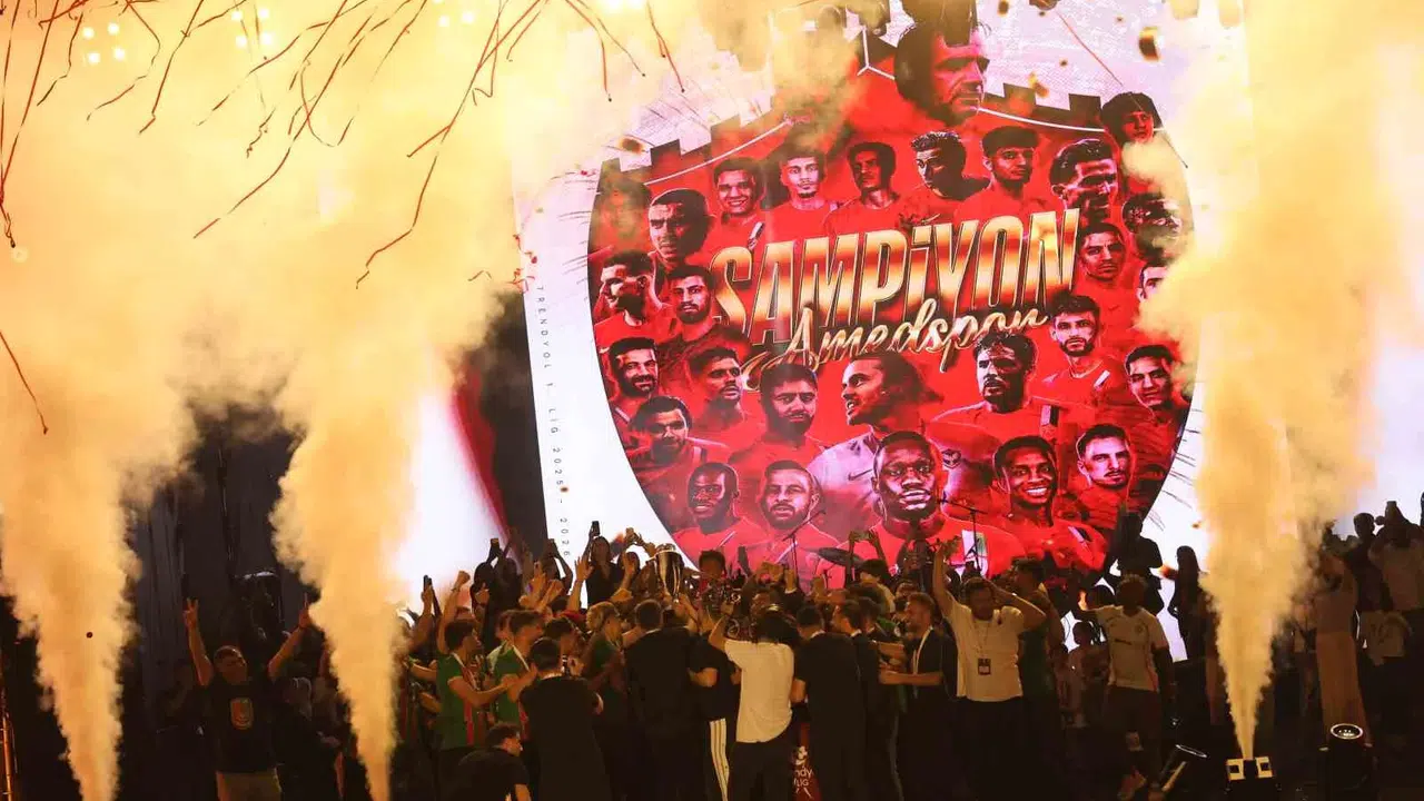 Diyarbakır’da tarihi gün: Amedspor Süper Lig coşkusunu binlerle paylaştı