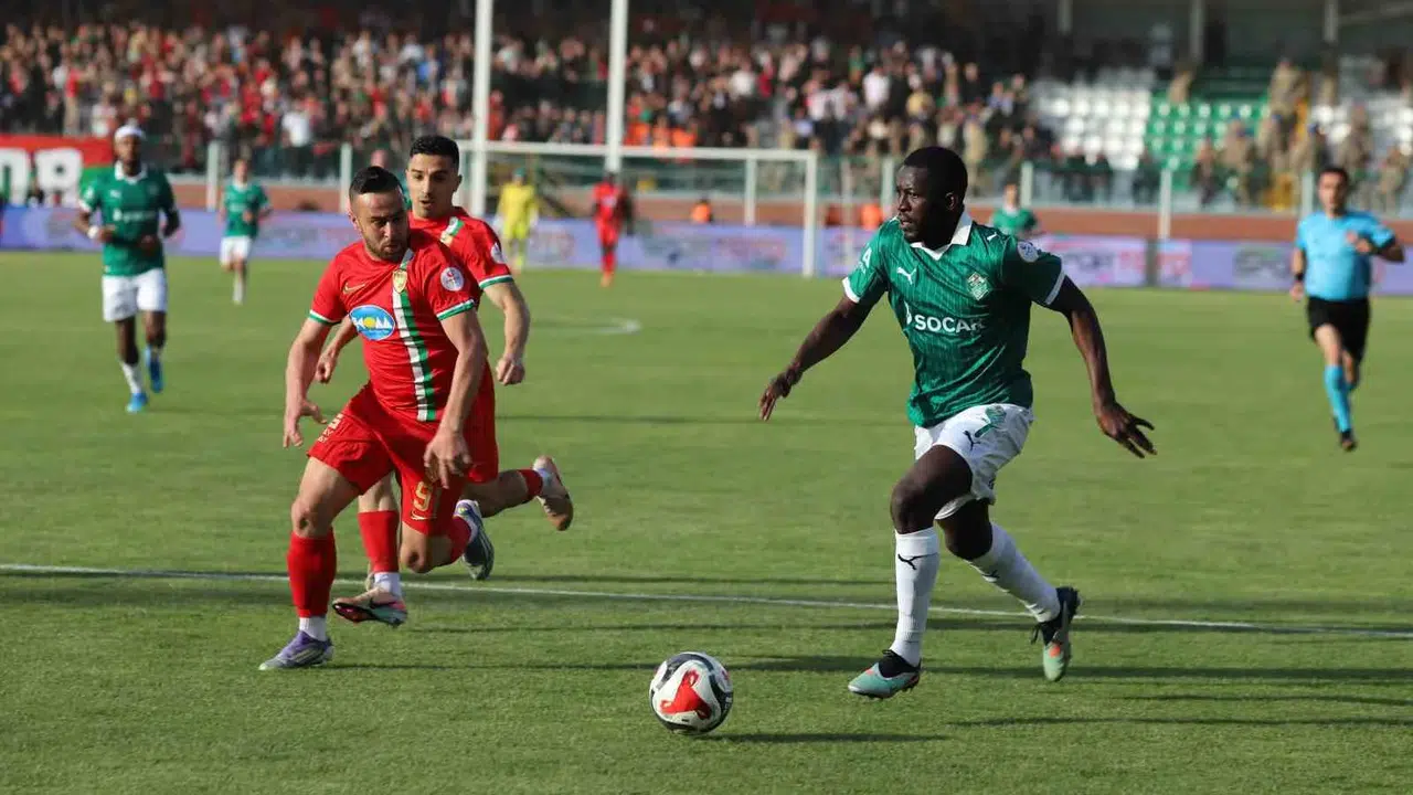 Iğdır'da tarihi final: Amedspor Süper Lig biletini gol düellosunda kaptı