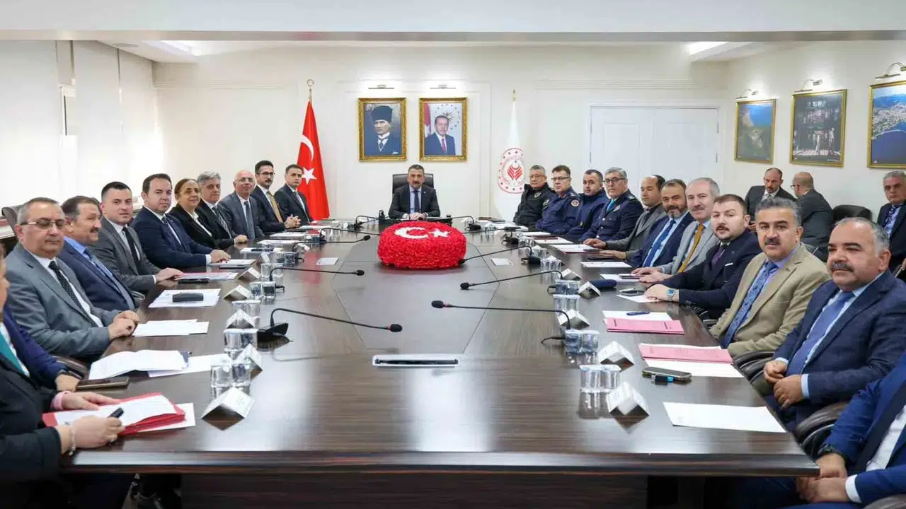Zonguldak'ta kritik zirve: Bağımlılıkla mücadelede yeni yol haritası masaya yatırıldı