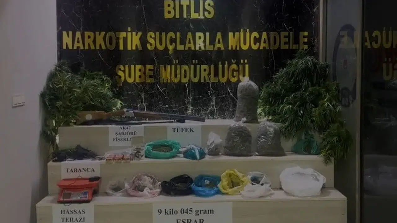 Bitlis'te uyuşturucu operasyonunda 9 kilo 45 gram esrar ele geçirildi